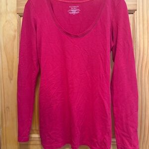 Victoria's Secret Women's Long Sleeve Scoop Neck Lounge top - red size M
